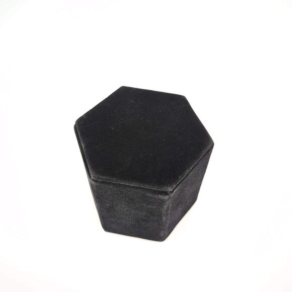 Black Velvet Hexagon Jewelry Display Ring Earrings Pendant Necklace Riser  - GUC - Picture 11 of 12